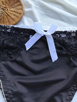Load image into Gallery viewer, Plus Size Women's Underwear, Fashionable, Soft, Seamless, Comfortable, Sexy, Lace-Trimmed, Contrasting Color, Fine Edge, Breathable Women's Briefs
